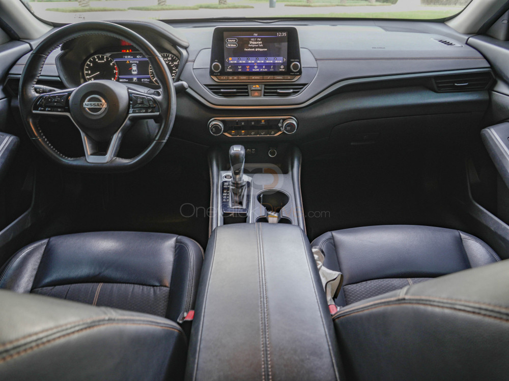 Nissan_Altima_2020_15572_15572_789444036-1_small